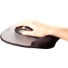 Fellowes Memory Foam podloga za miško z oporo za zapestje s spominsko peno, Silver Streak Fellowes Memory Foam podloga za miško z oporo za zapestje s spominsko peno, Silver Streak