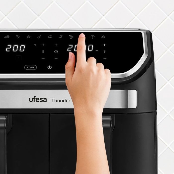 Ufesa digitalni zračni cvrtnik z dvojno posodo 9L Thunder 1700W Ufesa digitalni zračni cvrtnik z dvojno posodo 9L Thunder 1700W