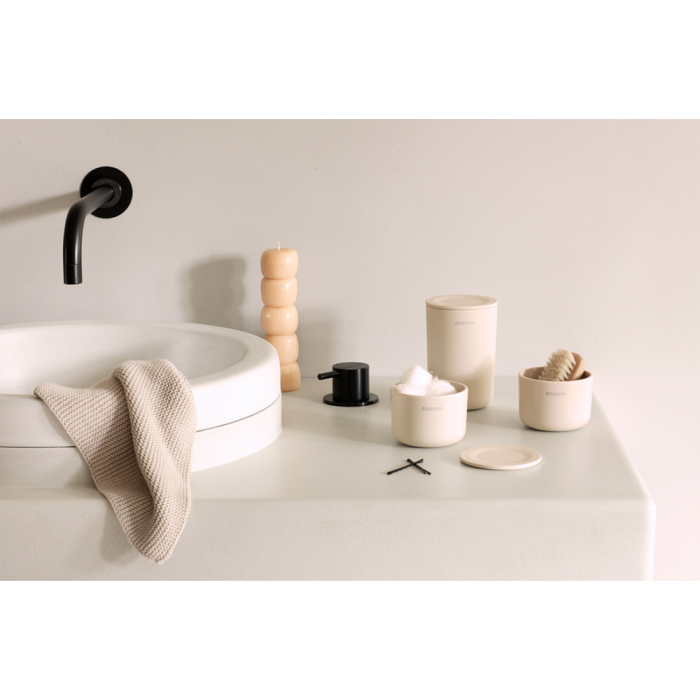 Brabantia set 3 lončkov za kopalnico bež Brabantia set 3 lončkov za kopalnico bež