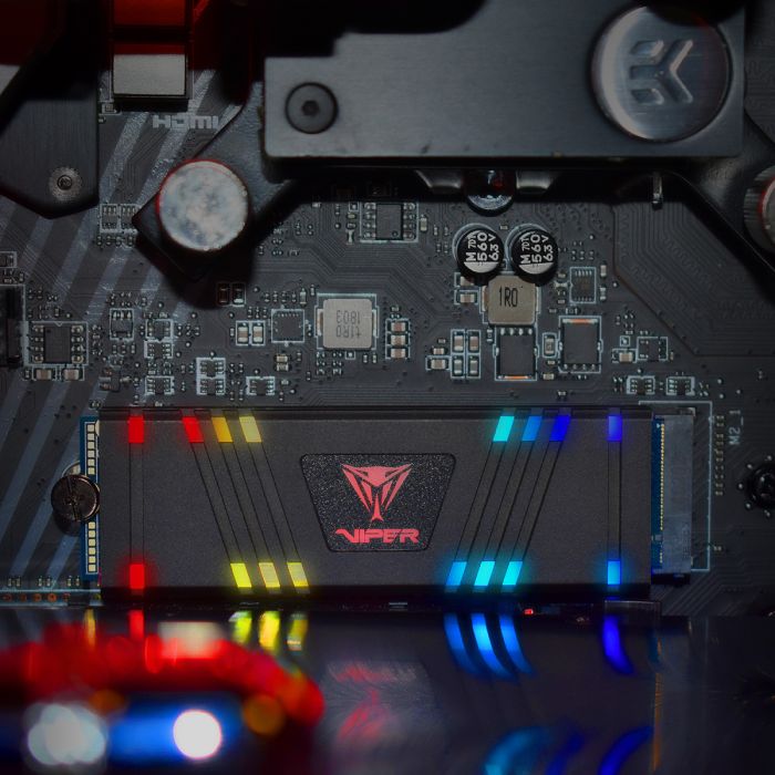 Patriot Viper VPR400 RGB 1TB M.2 NVMe PCIe Gen4 x 4 Patriot Viper VPR400 RGB 1TB M.2 NVMe PCIe Gen4 x 4