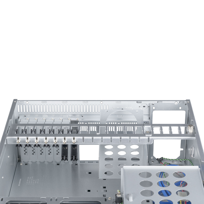 Chieftec 4U rack ohišje za strežnik UNC-410S-B-U3-OP Chieftec 4U rack ohišje za strežnik UNC-410S-B-U3-OP
