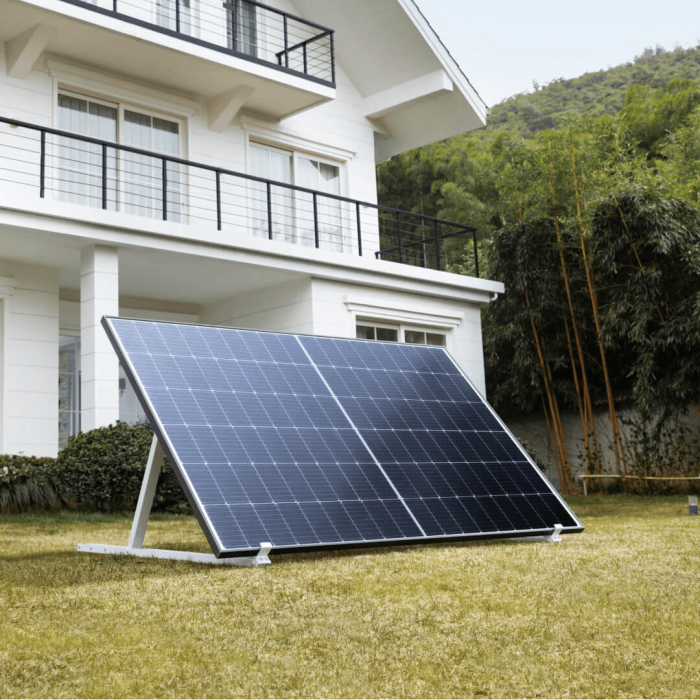 Anker SOLIX RS40 balkonska sončna elektrarna (1 x 415W) Anker SOLIX RS40 balkonska sončna elektrarna (1 x 415W)