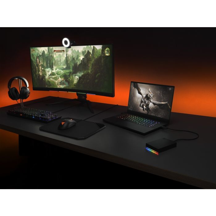 Seagate 2TB FireCuda Gaming USB 3.0 RGB zunanji HDD disk Seagate 2TB FireCuda Gaming USB 3.0 RGB zunanji HDD disk