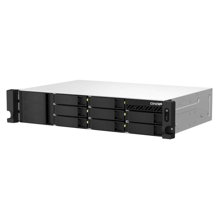 NAS strežnik za 8 diskov, 4GB ram, 2,5Gb mreža NAS strežnik za 8 diskov, 4GB ram, 2,5Gb mreža