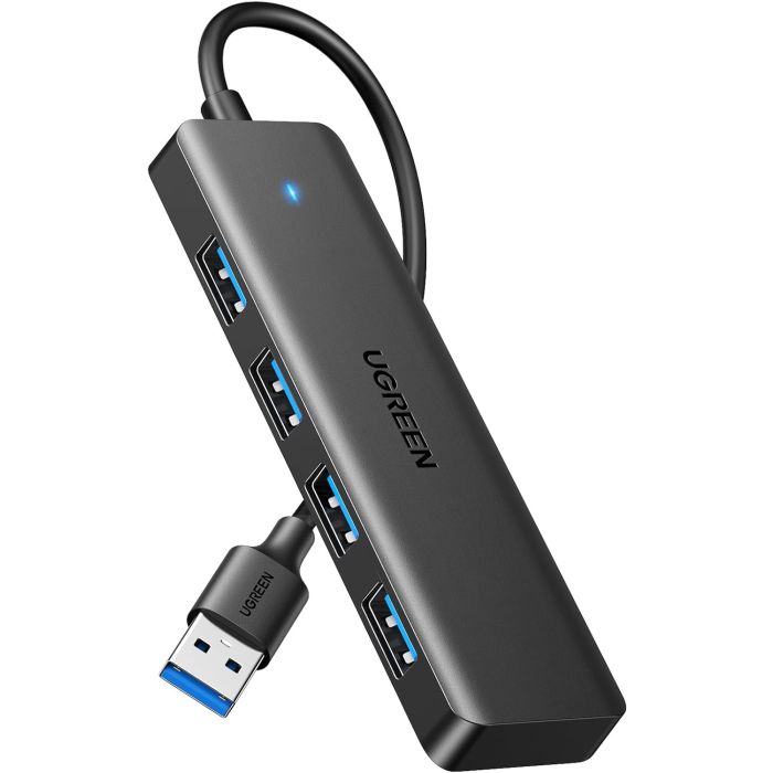 Ugreen USB 3.0 Hub s 4x USB-A priključki Ugreen USB 3.0 Hub s 4x USB-A priključki