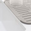 Brabantia silikonska podloga za sušenje posode siva 230042 Brabantia silikonska podloga za sušenje posode siva 230042