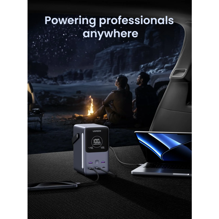 Ugreen prenosna polnilna baterija 48.000mAh, 300W s pametnim digitalnim zaslonom Ugreen prenosna polnilna baterija 48.000mAh, 300W s pametnim digitalnim zaslonom