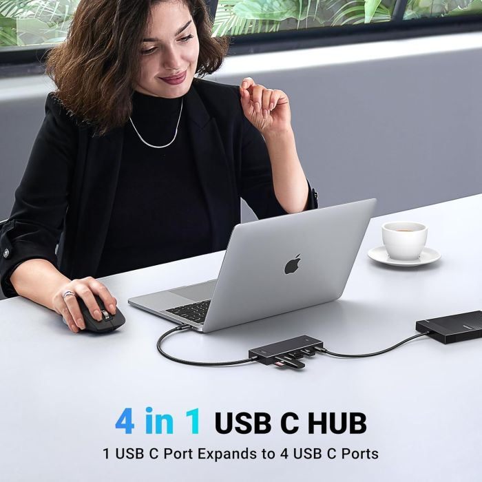 Ugreen USB-C Hub 10Gbps s 4x USB-C 3.2 Ugreen USB-C Hub 10Gbps s 4x USB-C 3.2