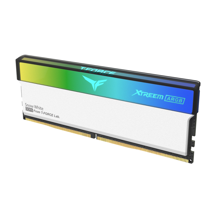 Teamgroup XTREEM ARGB 32GB Kit (2x16GB) DDR5-6400 DIMM PC5-51200 CL32, 1.35V Teamgroup XTREEM ARGB 32GB Kit (2x16GB) DDR5-6400 DIMM PC5-51200 CL32, 1.35V
