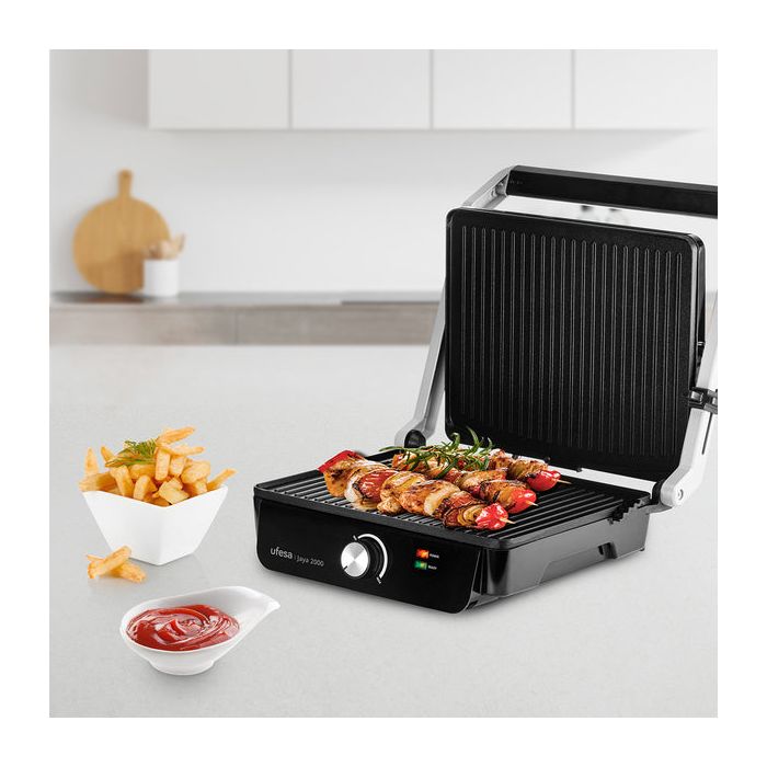 Ufesa Press Grill Jaya 2000 – električni kontaktni žar, 2000 W, z 180° Ufesa Press Grill Jaya 2000 – električni kontaktni žar, 2000 W, z 180°