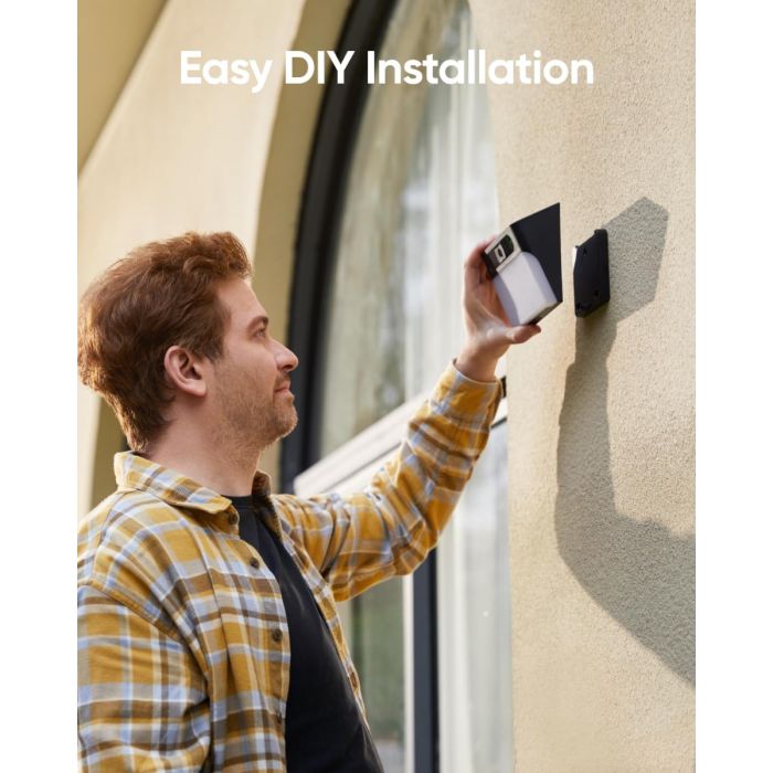Anker Eufy security S120 stenska solarna zunanja kamera z vgrajeno lučjo Anker Eufy security S120 stenska solarna zunanja kamera z vgrajeno lučjo