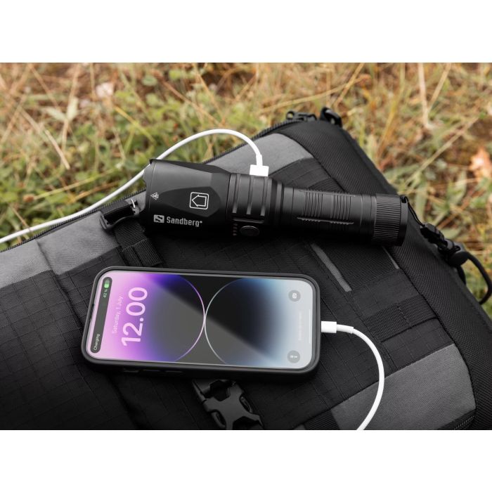 Sandberg Survivor Torch Powerbank 5000 svetilka s prenosno baterijo Sandberg Survivor Torch Powerbank 5000 svetilka s prenosno baterijo