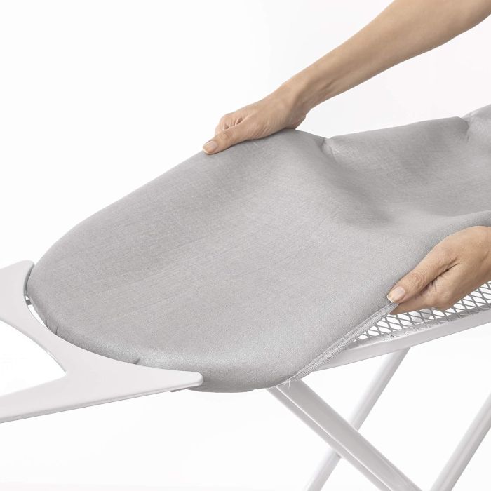 Rayen univerzalna prevleka za likalno desko 130 x 47 cm 614301 RAYEN Rayen univerzalna prevleka za likalno desko 130 x 47 cm 614301