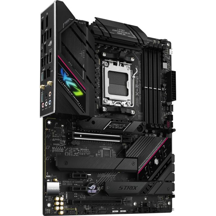ASUS ROG STRIX B650E-F GAMING WIFI, DDR5, SATA3, USB3.2Gen2x2, DP, 2.5GbE, Wi-Fi 6E, AM5 ATX ASUS ASUS ROG STRIX B650E-F GAMING WIFI, DDR5, SATA3, USB3.2Gen2x2, DP, 2.5GbE, Wi-Fi 6E, AM5 ATX
