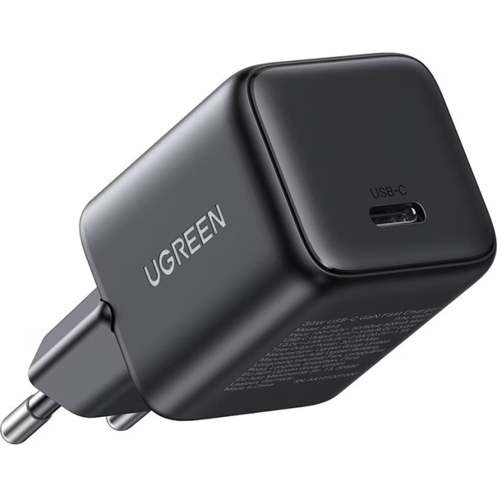 Ugreen 30W USB-C GaN hitri polnilec - črn UGREEN Ugreen 30W USB-C GaN hitri polnilec - črn