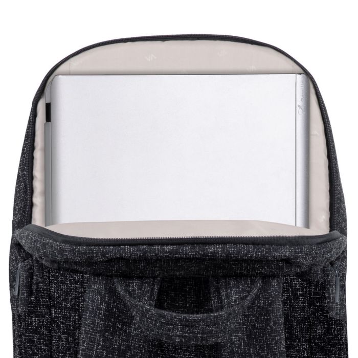 RivaCase nahrbtnik za prenosnik 15.6 črn 762 RIVACASE RivaCase nahrbtnik za prenosnik 15.6 črn 762