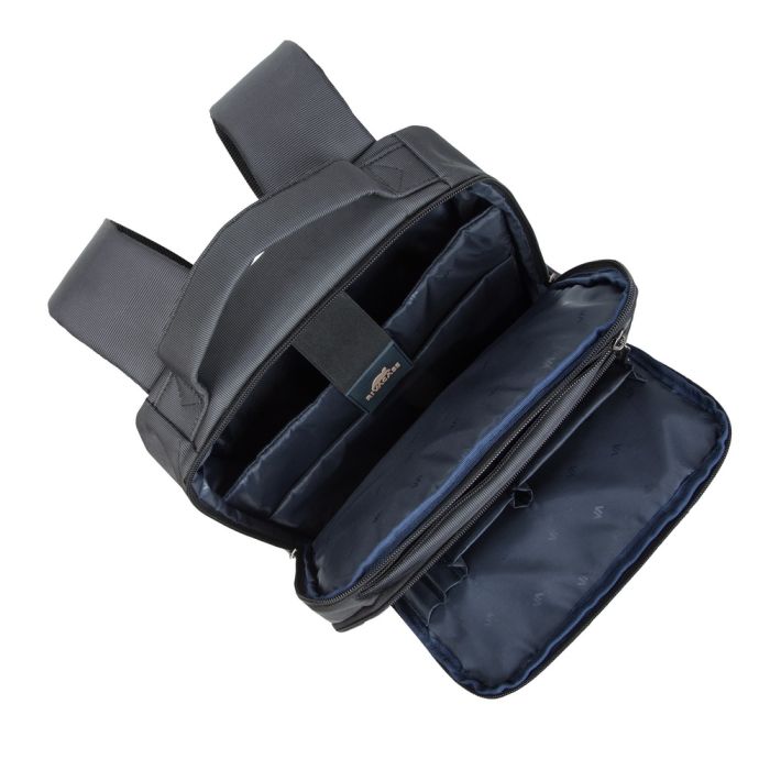 RivaCase nahrbtnik za prenosnik 15.6 8262 ćrn RIVACASE RivaCase nahrbtnik za prenosnik 15.6 8262 ćrn