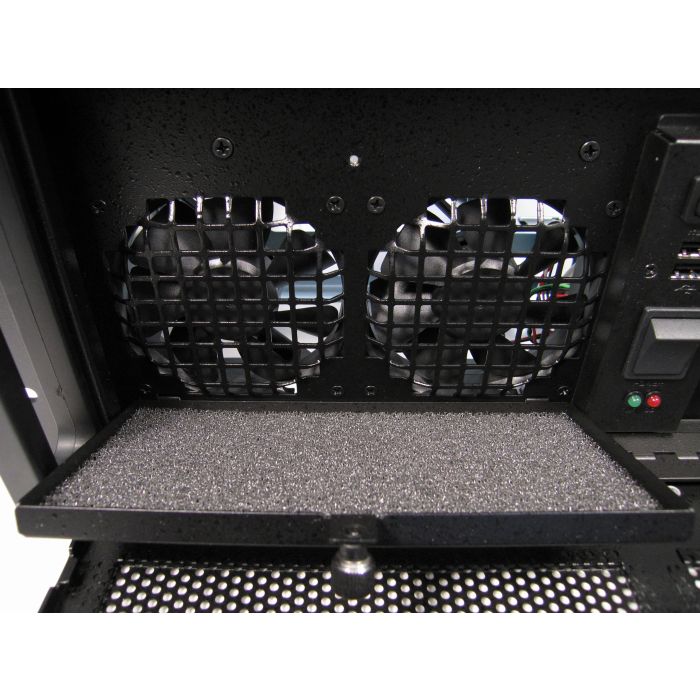Chieftec 4U rack ohišje za strežnik 4U UNC-410S-B-U3 400W CHIEFTEC Chieftec 4U rack ohišje za strežnik 4U UNC-410S-B-U3 400W
