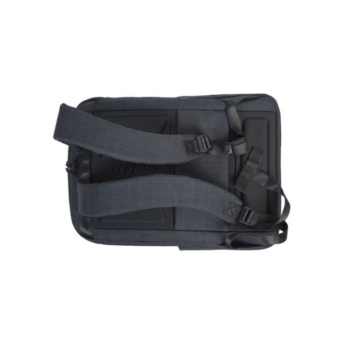 RivaCase črni nahrbtnik za prenosni računalnik 17.3 8365