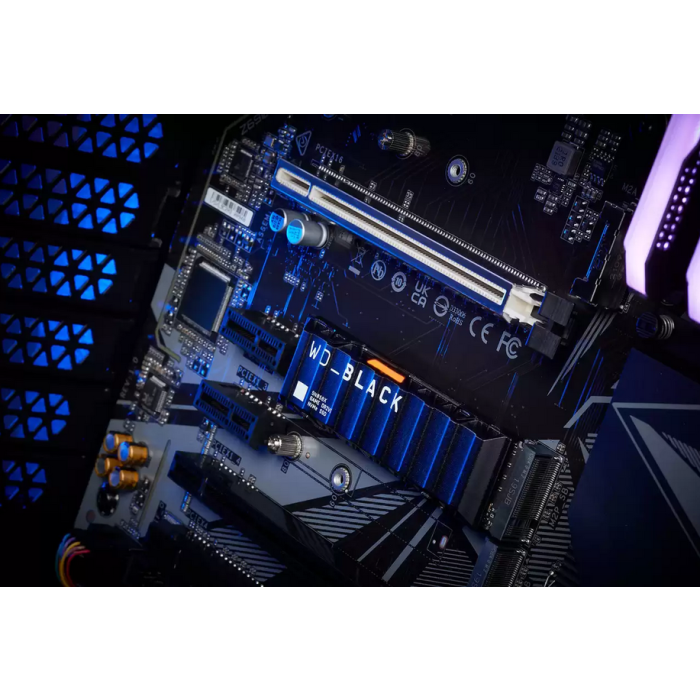 WD 8TB Black SN850X M.2 2280 PCI-e 4.0 NVMe 1.4 SSD disk s hladilnikom WD WD 8TB Black SN850X M.2 2280 PCI-e 4.0 NVMe 1.4 SSD disk s hladilnikom