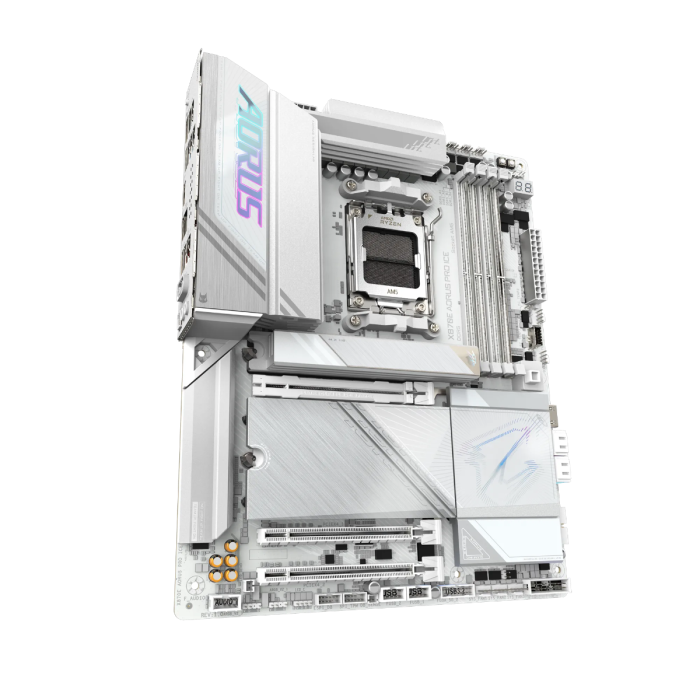 GIGABYTE X870E AORUS PRO ICE, DDR5, SATA3, USB4, DP, 2.5GbE, WiFi 7, AM5 ATX