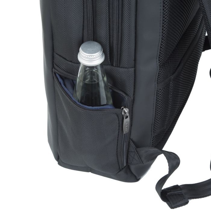 RivaCase črn nahrbtnik za prenosnik 15.6 8165 black RIVACASE RivaCase črn nahrbtnik za prenosnik 15.6 8165 black