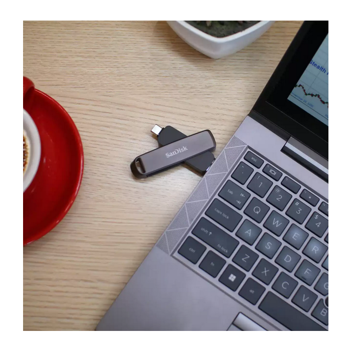 SanDisk 512GB Extreme PRO Dual Drive USB-C/A 3.2 USB ključ SANDISK SanDisk 512GB Extreme PRO Dual Drive USB-C/A 3.2 USB ključ