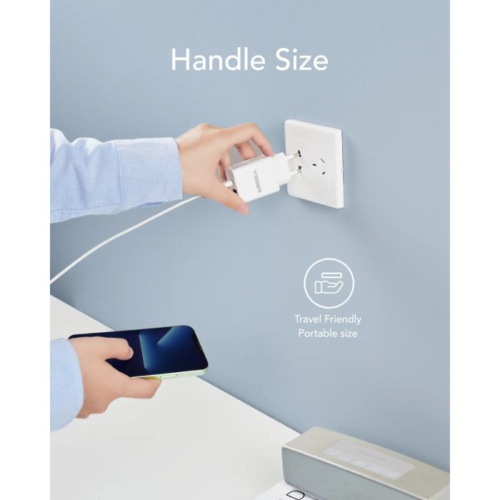 VEGER VLS302U 2-portni polnilec, USB-A/USB-C, QC3.0/PD3.0, bel VEGER VEGER VLS302U 2-portni polnilec, USB-A/USB-C, QC3.0/PD3.0, bel