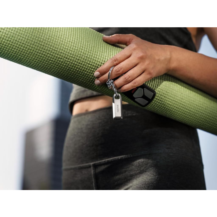 SanDisk 1TB Ultra Luxe USB-C 3.2 USB ključ