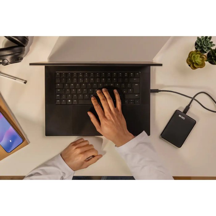 WD 1TB Elements Portable 2,5 USB-C 3.2 Gen 1 zunanji HDD disk WD WD 1TB Elements Portable 2,5 USB-C 3.2 Gen 1 zunanji HDD disk