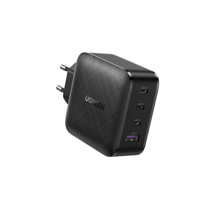 Ugreen USB-A in 3xUSB-C 65W GaN hitri polnilec Ugreen USB-A in 3xUSB-C 65W GaN hitri polnilec