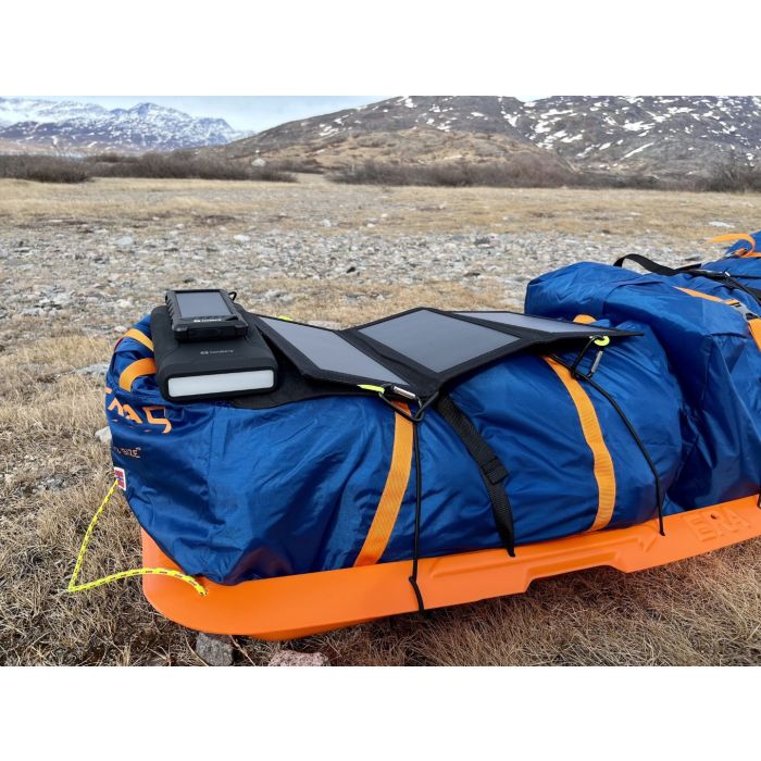 Sandberg Outdoor Solar Powerbank 16000 IP67 solarna prenosna baterija Sandberg Outdoor Solar Powerbank 16000 IP67 solarna prenosna baterija