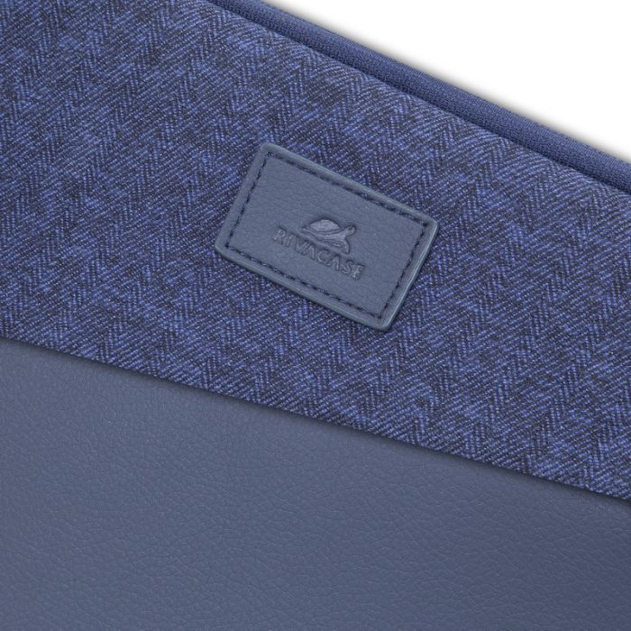 RivaCase modra torba za MacBook Pro in Ultrabook 13.3 RivaCase modra torba za MacBook Pro in Ultrabook 13.3