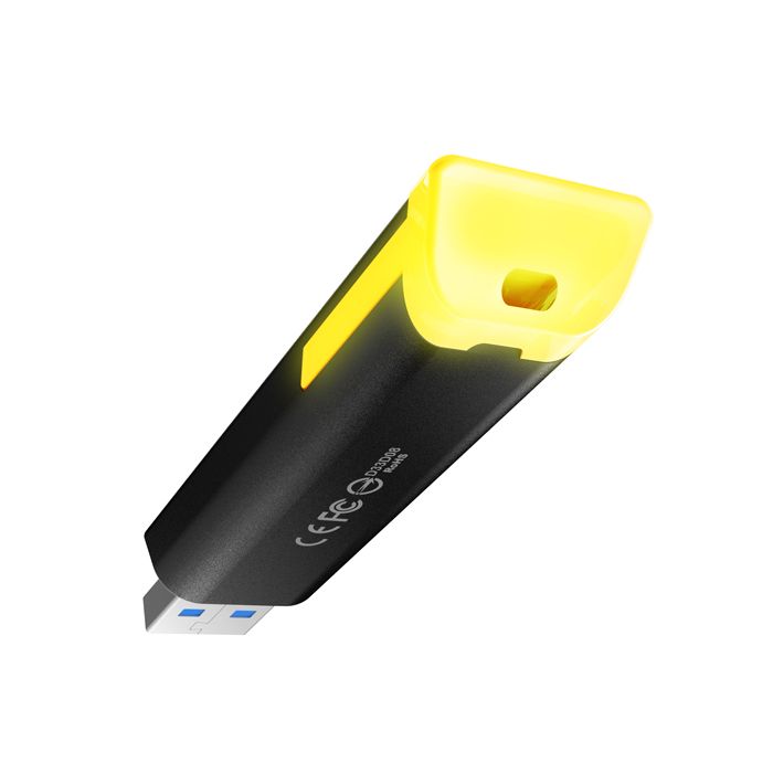 Teamgroup 128GB Spark RGB USB 3.2 spominski ključek Teamgroup 128GB Spark RGB USB 3.2 spominski ključek