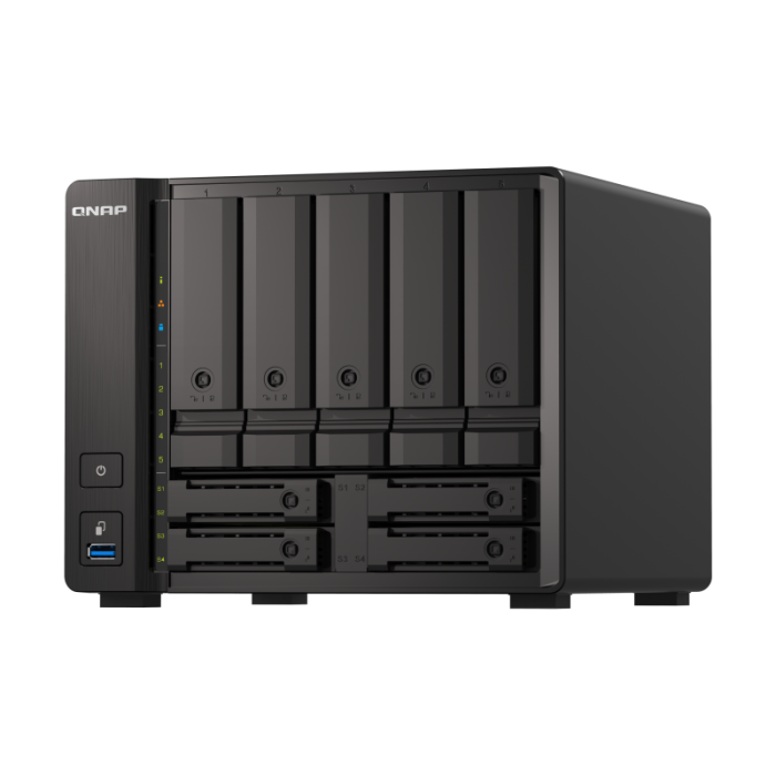 QNAP NAS strežnik za 9 diskov, 8GB ram, 1x 10Gb, 2x 2.5Gb mreža QNAP NAS strežnik za 9 diskov, 8GB ram, 1x 10Gb, 2x 2.5Gb mreža