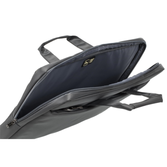 RivaCase torba za prenosnik 17.3 siva 8251 RivaCase torba za prenosnik 17.3 siva 8251
