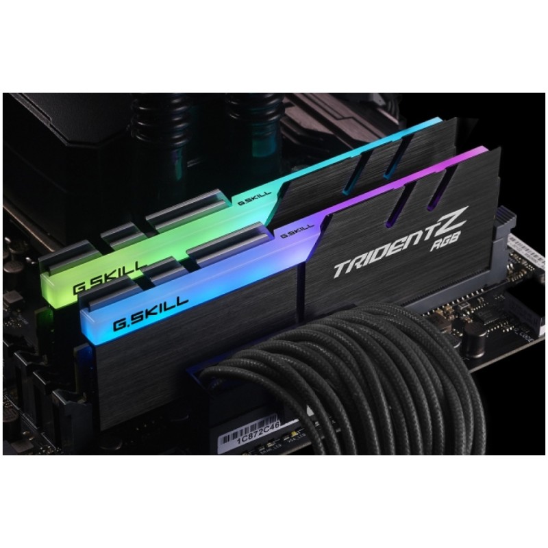 DDR4 16GB 3600MHz CL18 KIT (2x 8GB) G.Skill RGB Trident Z XMP2.0 1,35V Gaming črna (F4-3600C18D-16GTZRX) G.Skill DDR4 16GB 3600MHz CL18 KIT (2x 8GB) G.Skill RGB Trident Z XMP2.0 1,35V Gaming črna (F4-3600C18D-16GTZRX)