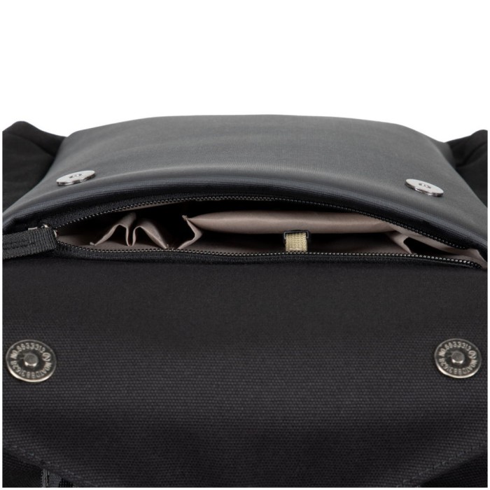 Nahrbtnik za notesnik 35,5 cm (14″) RivaCase črn (8524 BLACK)