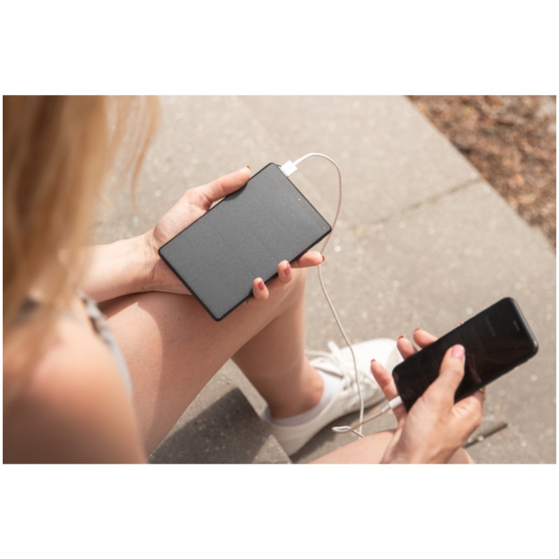 Prenosna baterija Sandberg Urban Solar Powerbank 10000 SANDBERG Prenosna baterija Sandberg Urban Solar Powerbank 10000