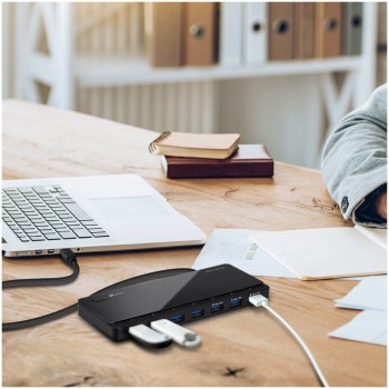 HUB USB 3.0 7portni TP-LINK UH700 zunanji z napajanjem HUB USB 3.0 7portni TP-LINK UH700 zunanji z napajanjem