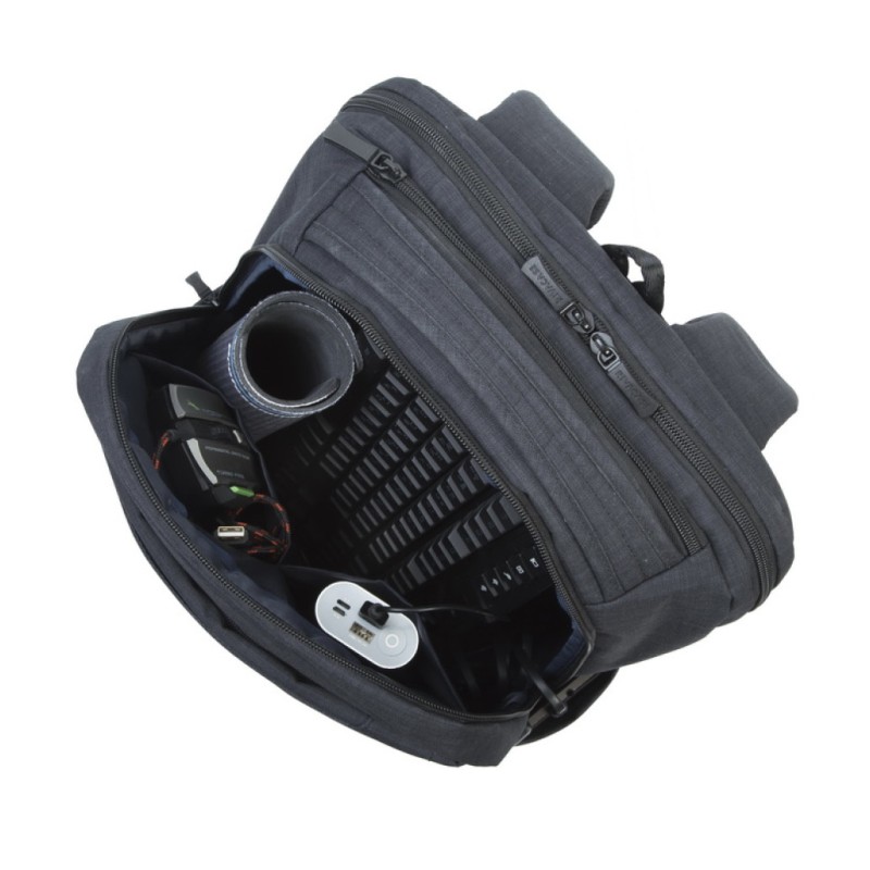 Nahrbtnik za notesnik 43,9 cm (17,3″) RivaCase črn (8365 BLACK) RIVACASE Nahrbtnik za notesnik 43,9 cm (17,3″) RivaCase črn (8365 BLACK)