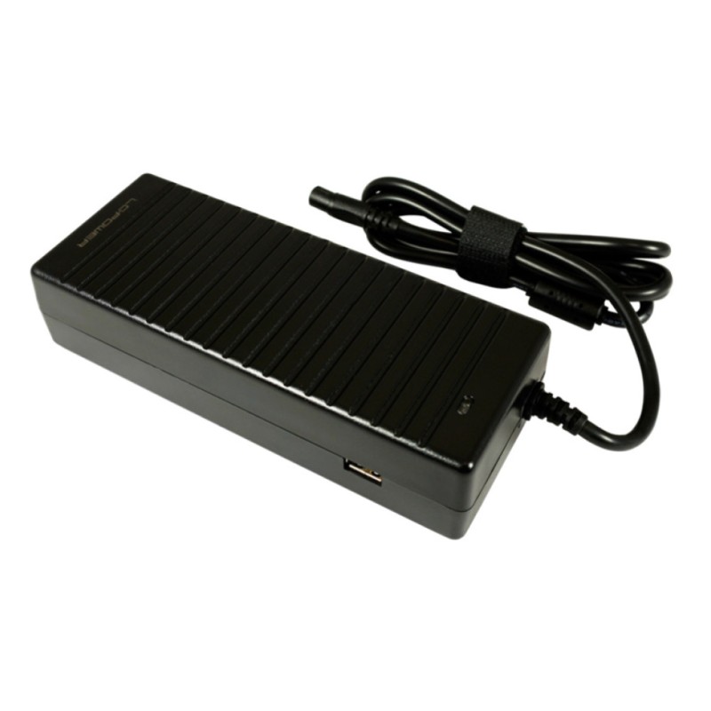 Napajalnik za prenosnik univerzalni 120W LC Power LC-NB-PRO-120 (10 adapterjev) LC Power Napajalnik za prenosnik univerzalni 120W LC Power LC-NB-PRO-120 (10 adapterjev)