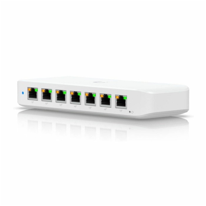 STIKALO 8-PORT Ubiquiti UniFi 100/1000 PoE+ (USW-ULTRA-60W)