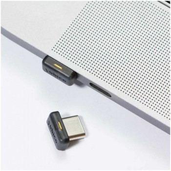 Varnostni ključ Yubico YubiKey 5C Nano, USB-C, črn Varnostni ključ Yubico YubiKey 5C Nano, USB-C, črn