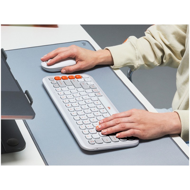 Tipkovnica in miš Logitech brezžična + Bluetooth POP Icon Combo US international bela tiha SLO gravura (920-013141)