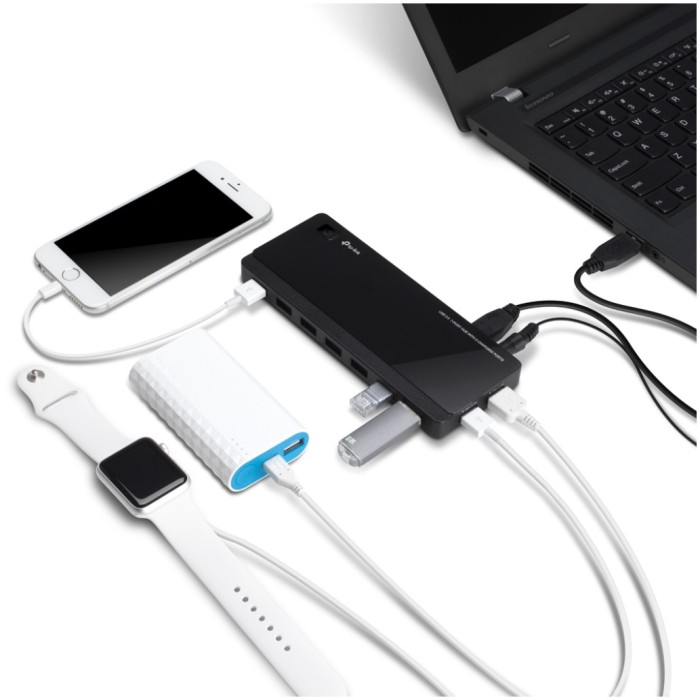 HUB USB 3.0 7portni UH720 + napajalnik HUB USB 3.0 7portni UH720 + napajalnik